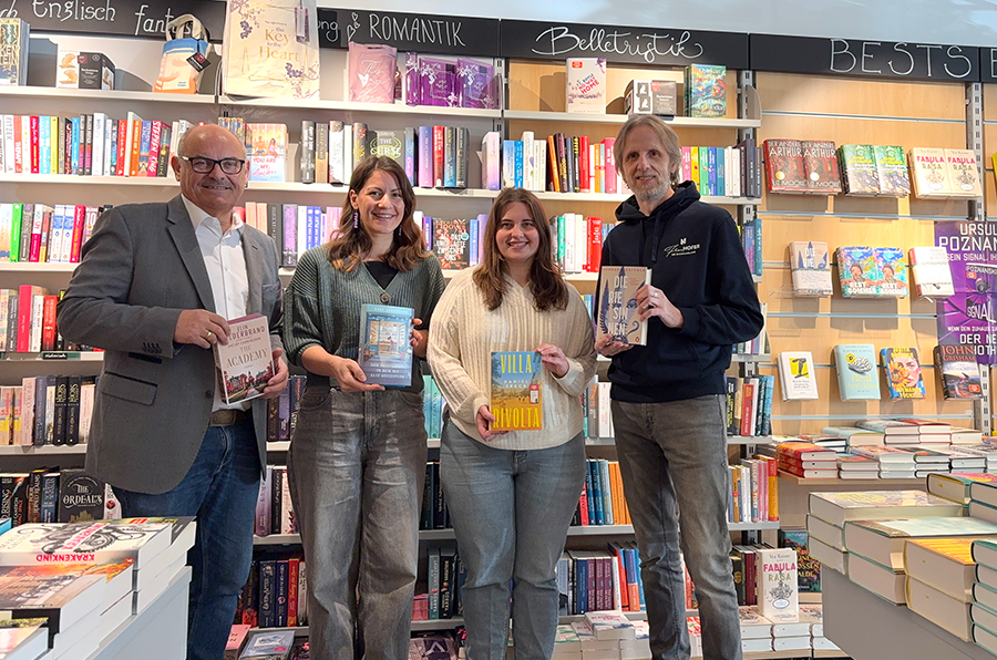 Frau Hofer Teamfoto, Foto: Buchhandlung Frau Hofer
