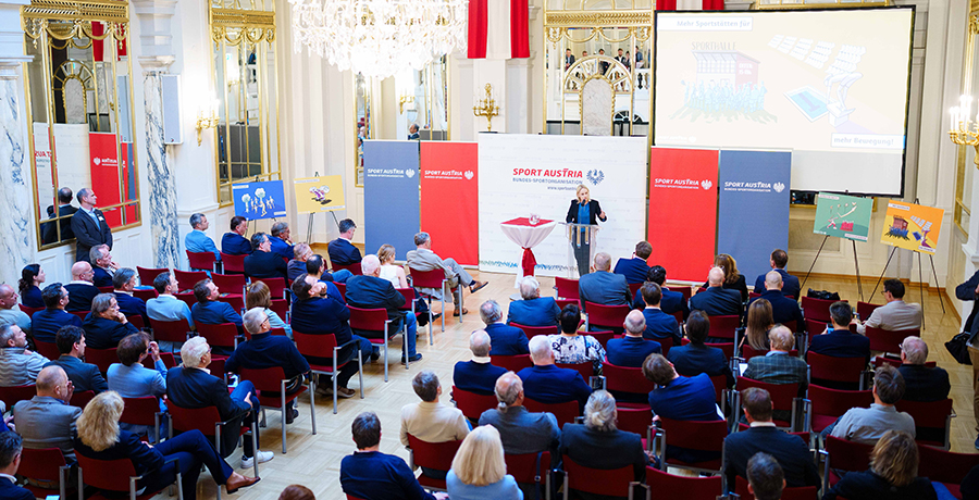Staatssekretärin Michaela Schmidt trifft Sportfach- und Dachverbände