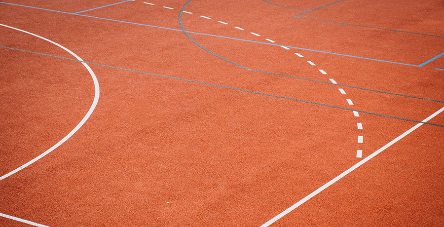 Sportplatz in orange